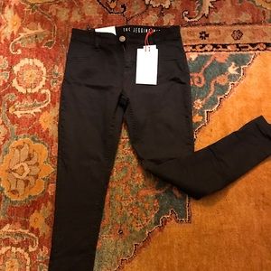 black mid-rise cotton on mid rise jeggings